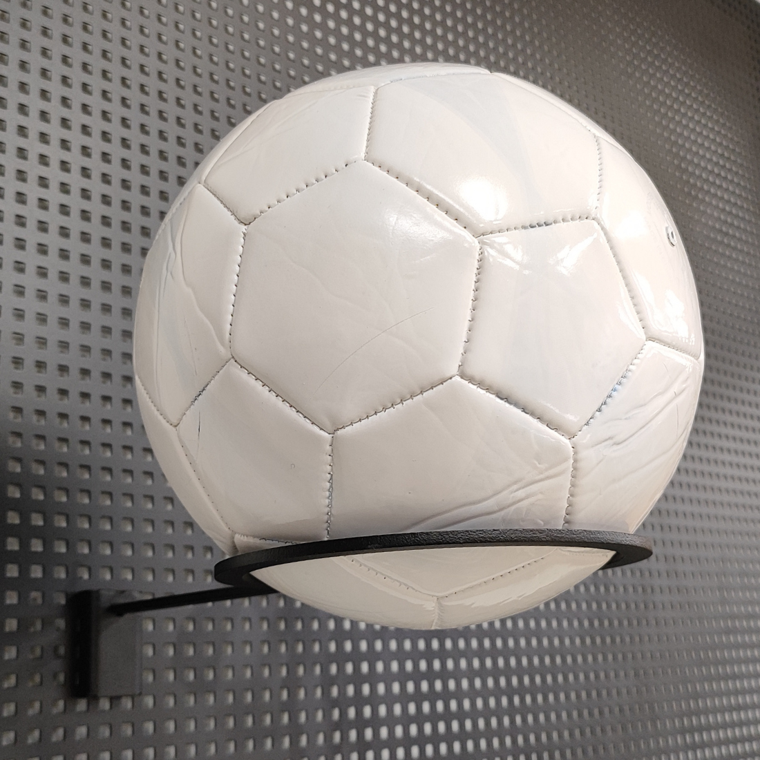 Μπαλιέρα για διάτρητη λαμαρίνα