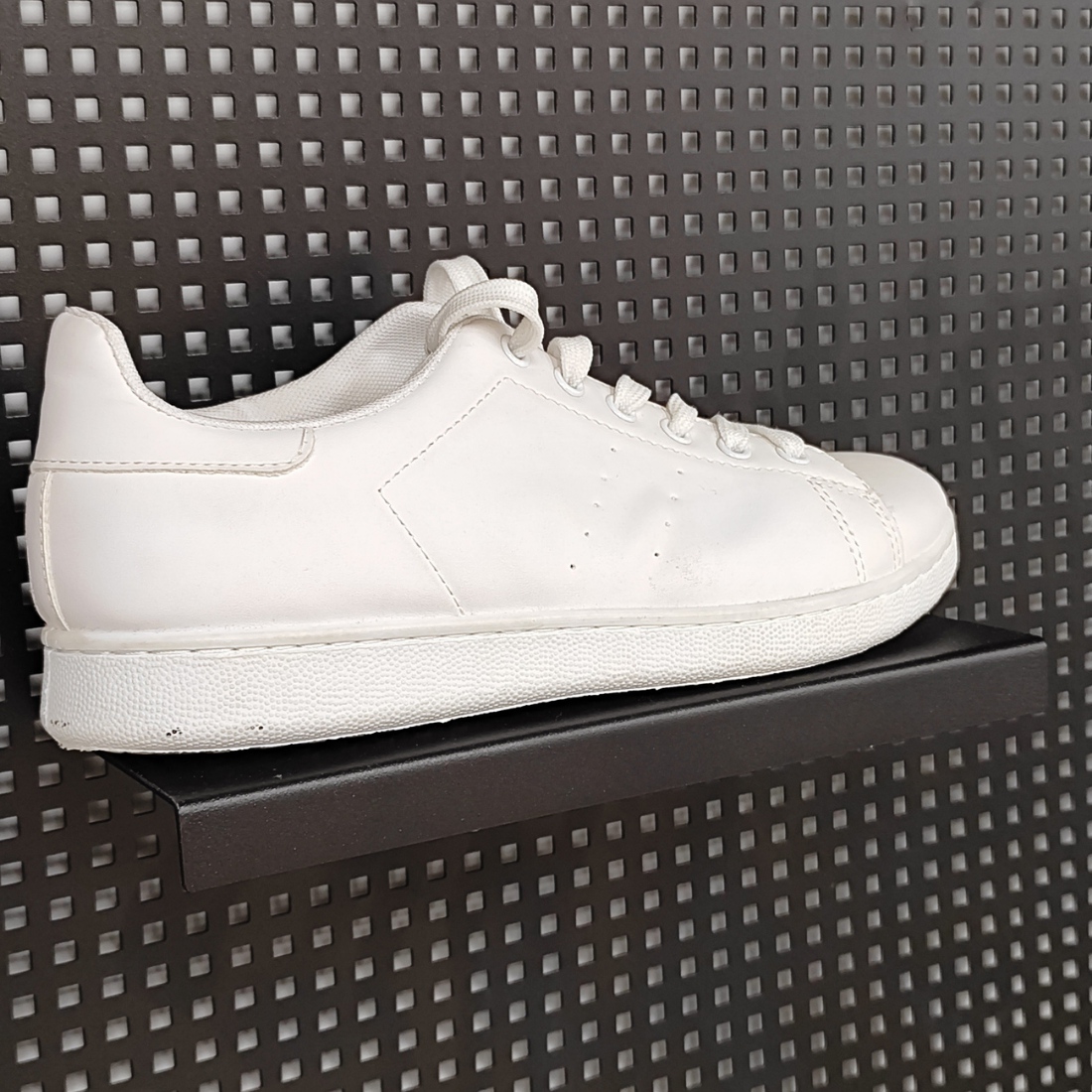 Ραφάκι παπουτσιού για διάτρητη λαμαρίνα