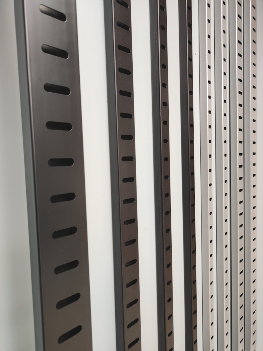 Διάτρητη κολώνα τοίχου ALTAIR 60x30 heavy